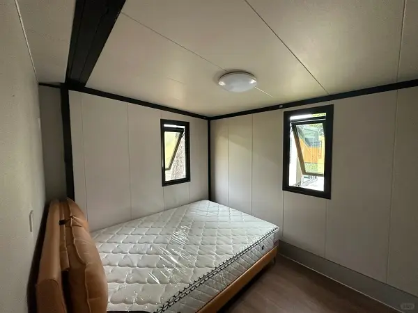 20ft Expandable House