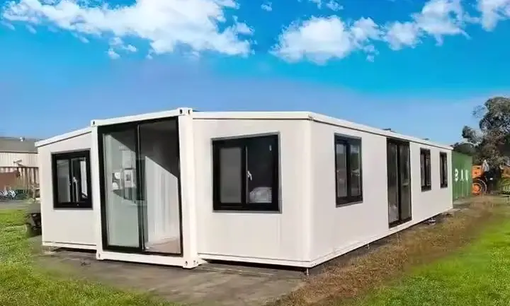 Double Wing Expandable House